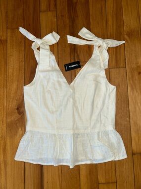 NWT Express Bow Straps Linen Blend Top